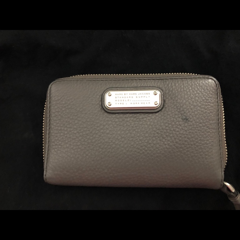 Marc Jacobs wristlet